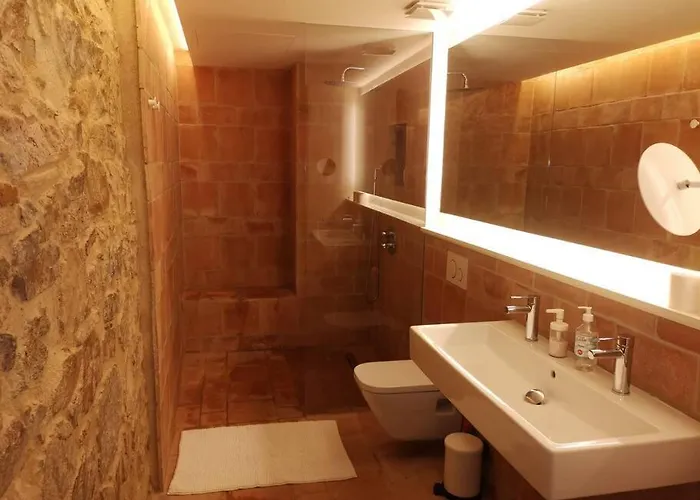 Romantic In Grand Setting Apartamento Alella